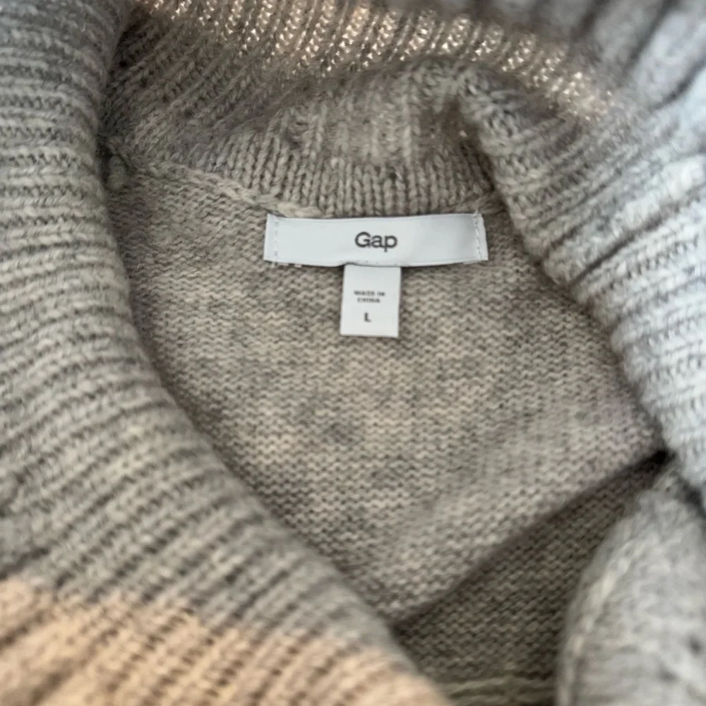 GAP Cream and Brown Cowl Neck Fair Isle Sweater - Picture 5 of 14